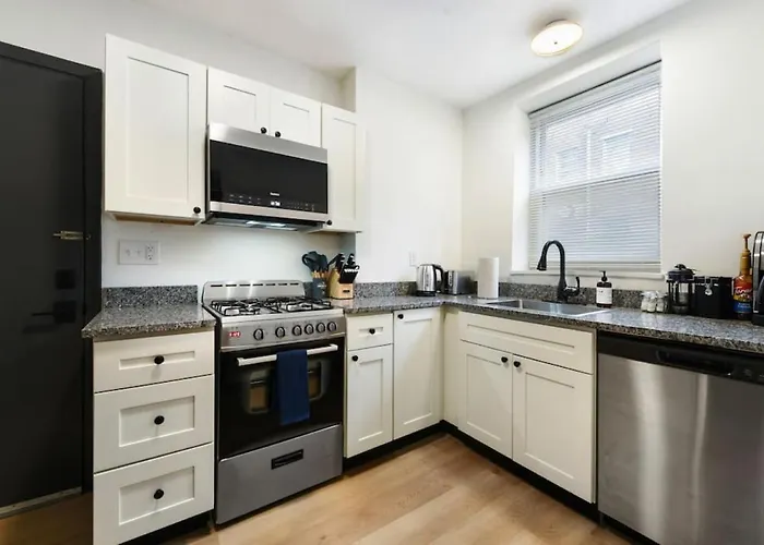 Hostwise - Butler St - Private Entrance On Ground Floor - Lower Lawrenceville * Pittsburgh