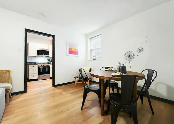 Hostwise - Butler St - Private Entrance On Ground Floor - Lower Lawrenceville Apartment